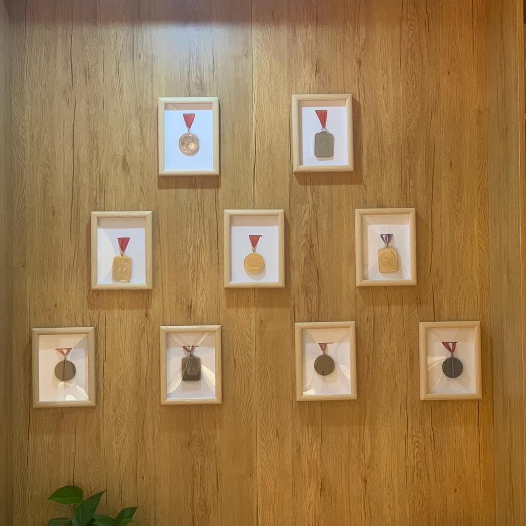 大鹏展翅的小鹏