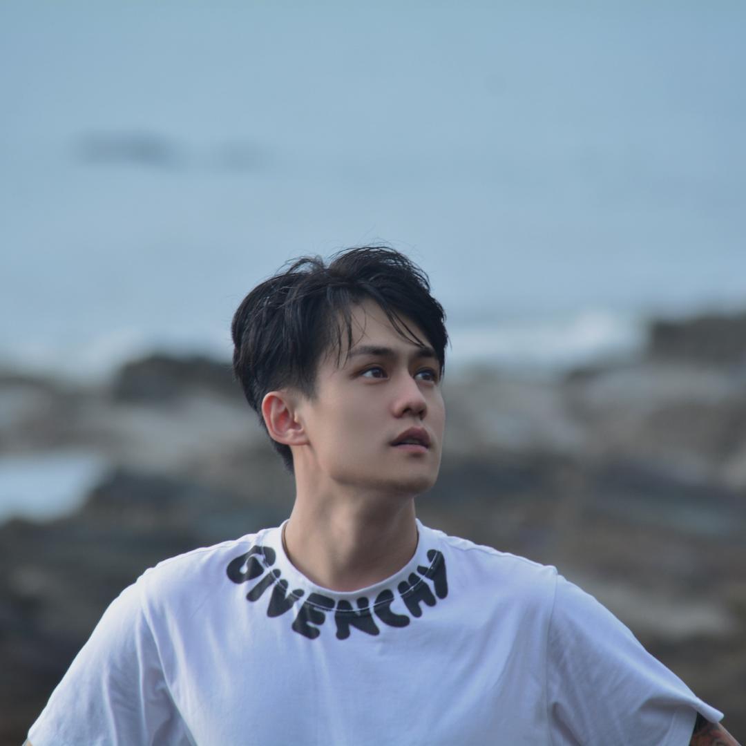 龙龙子