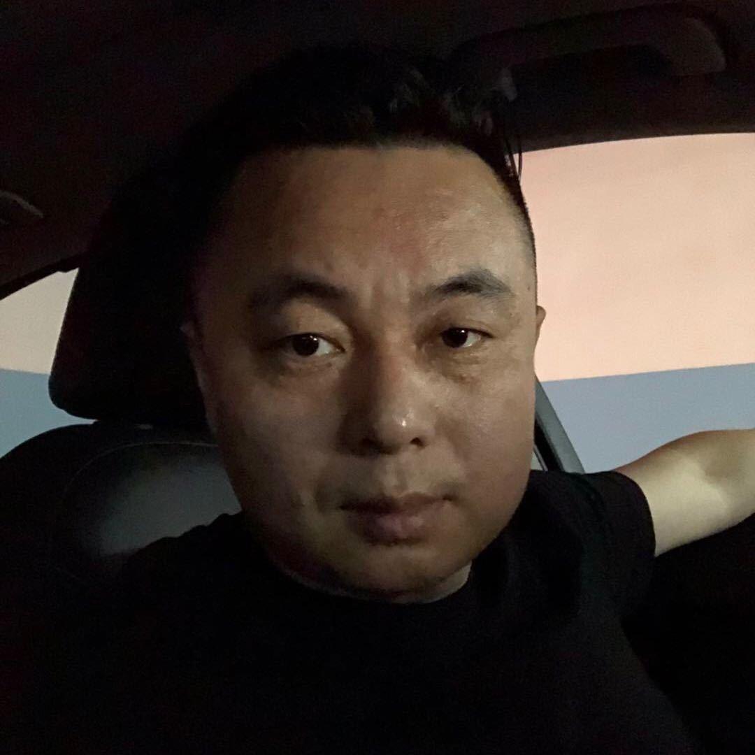 KK台球运营部总经理-老谢