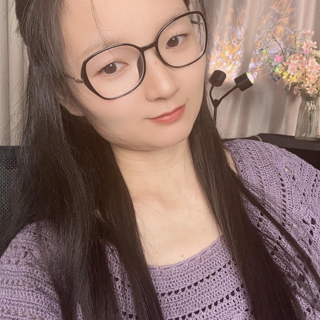 小静爱钩织
