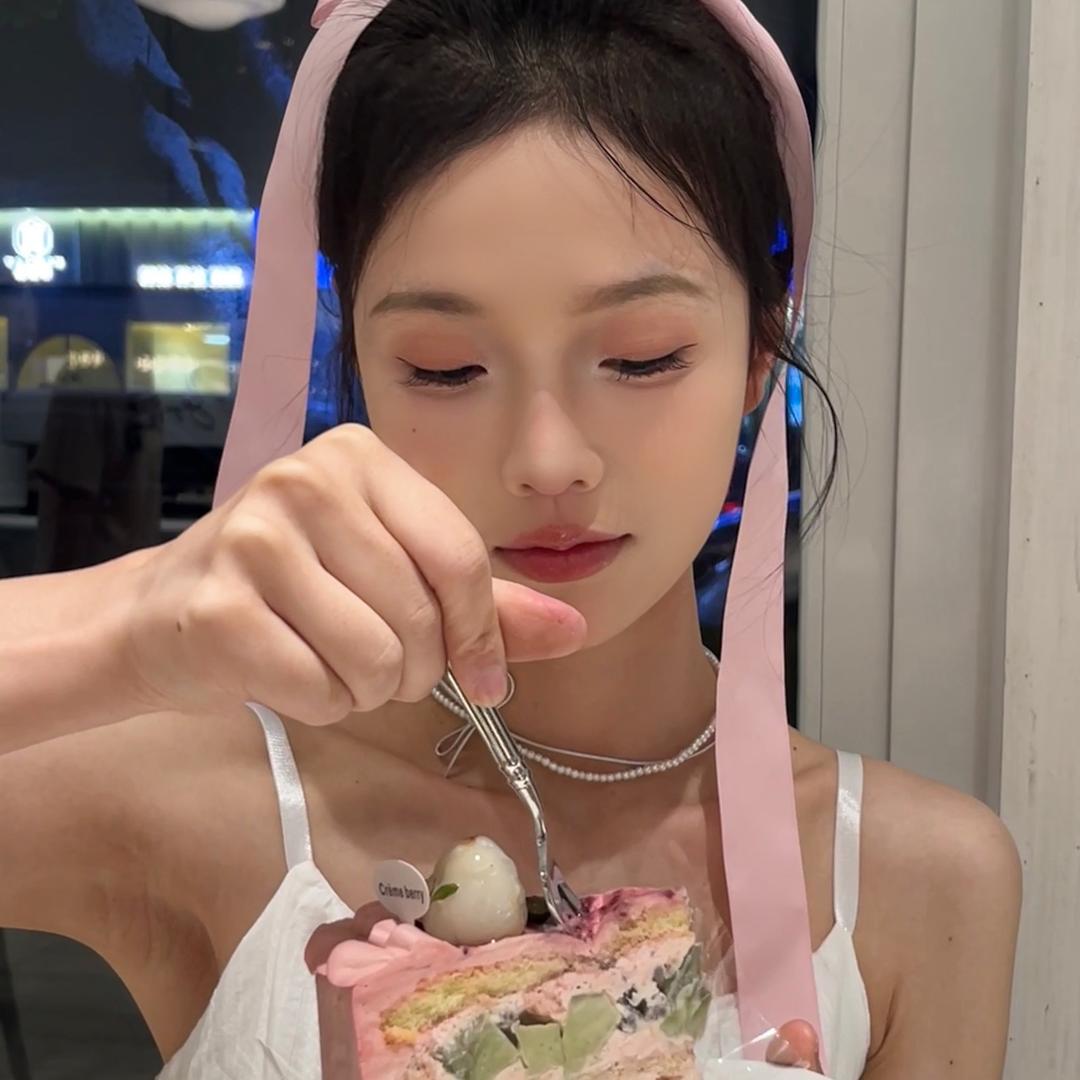 优米女装穿搭
