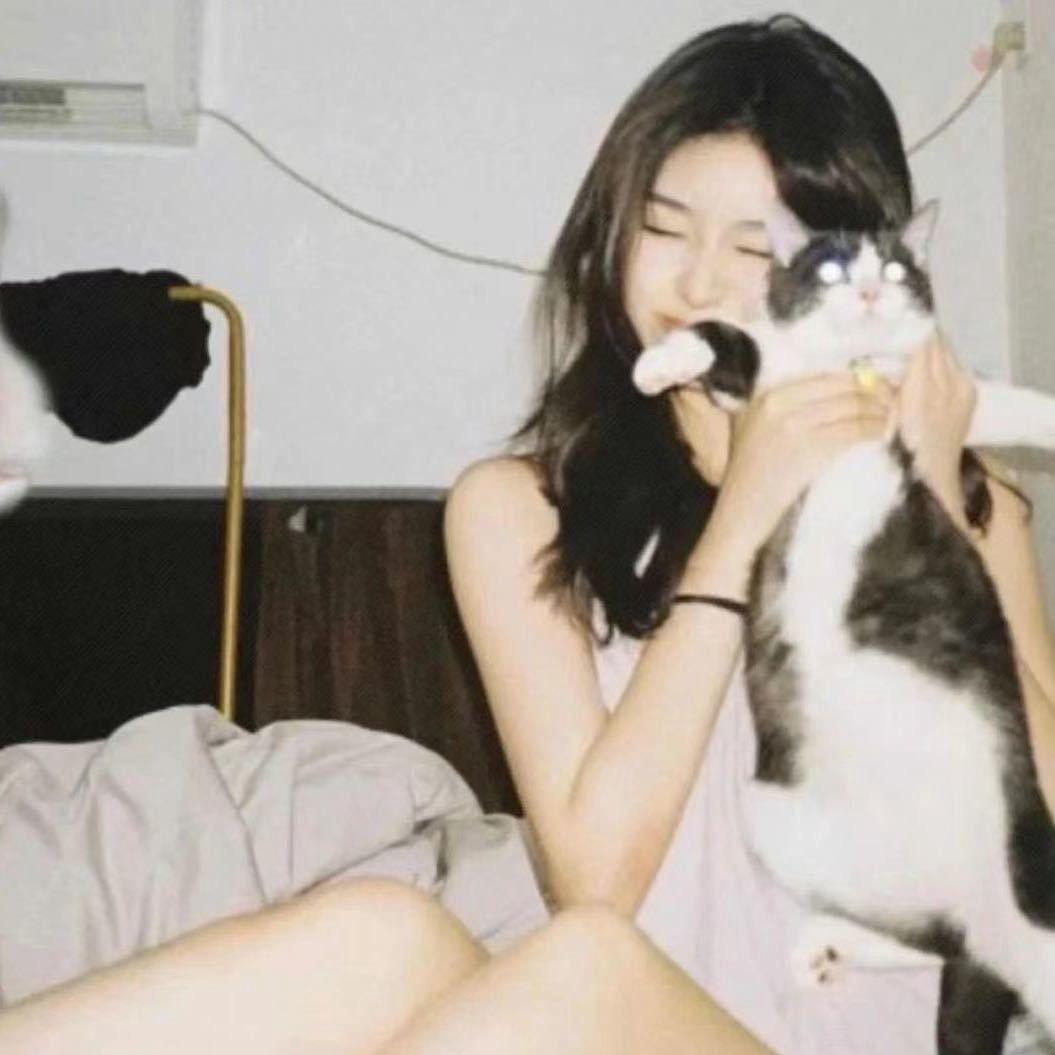 叫我美女就好.