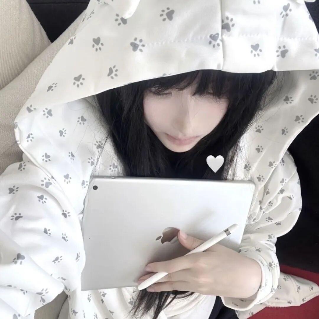 @怪我添望主义｜小馨oᴗ<