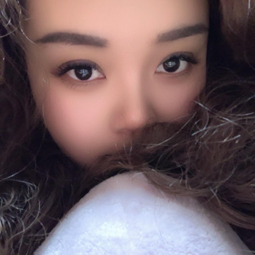 L 💋Chun