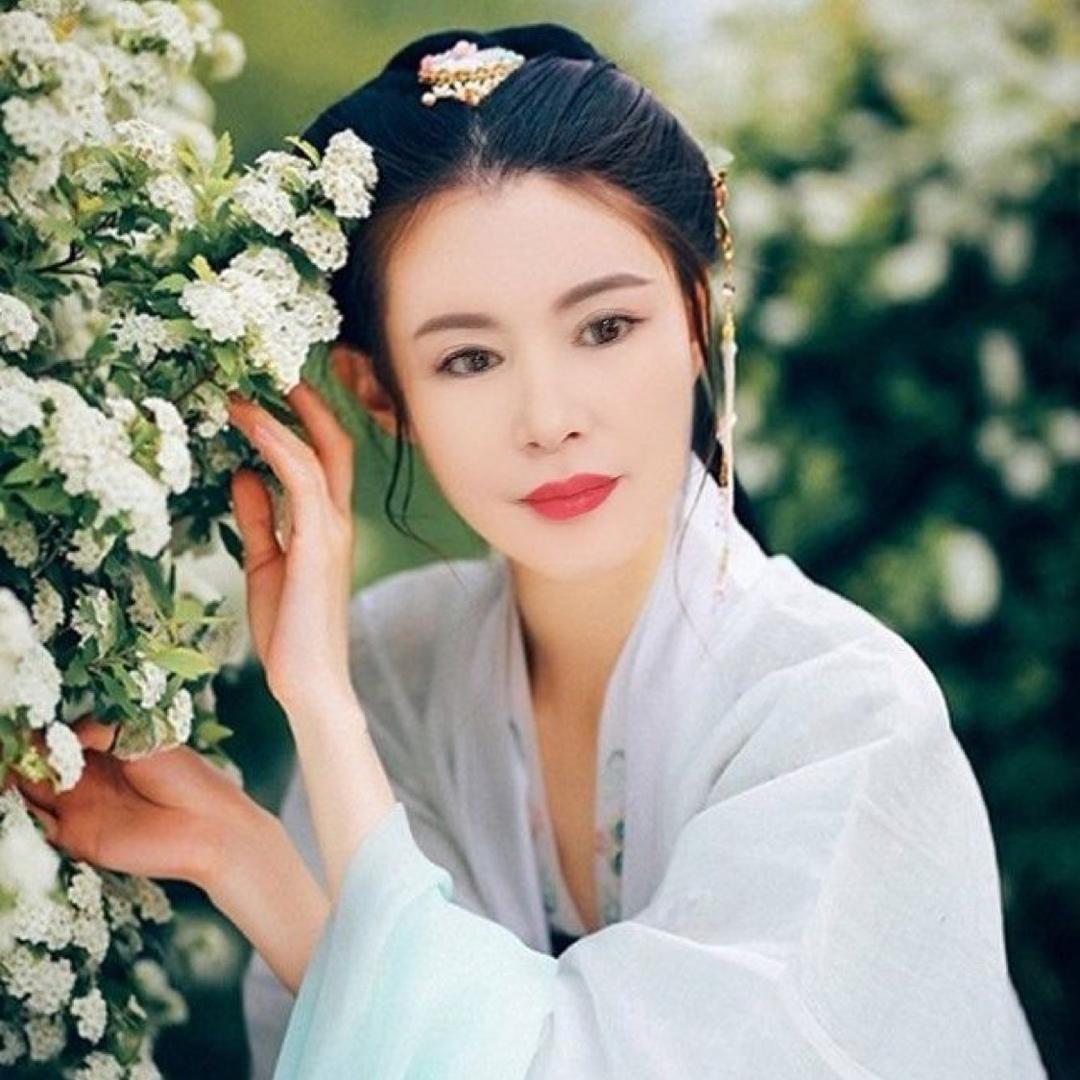 韩勤勤《64年小龙女》