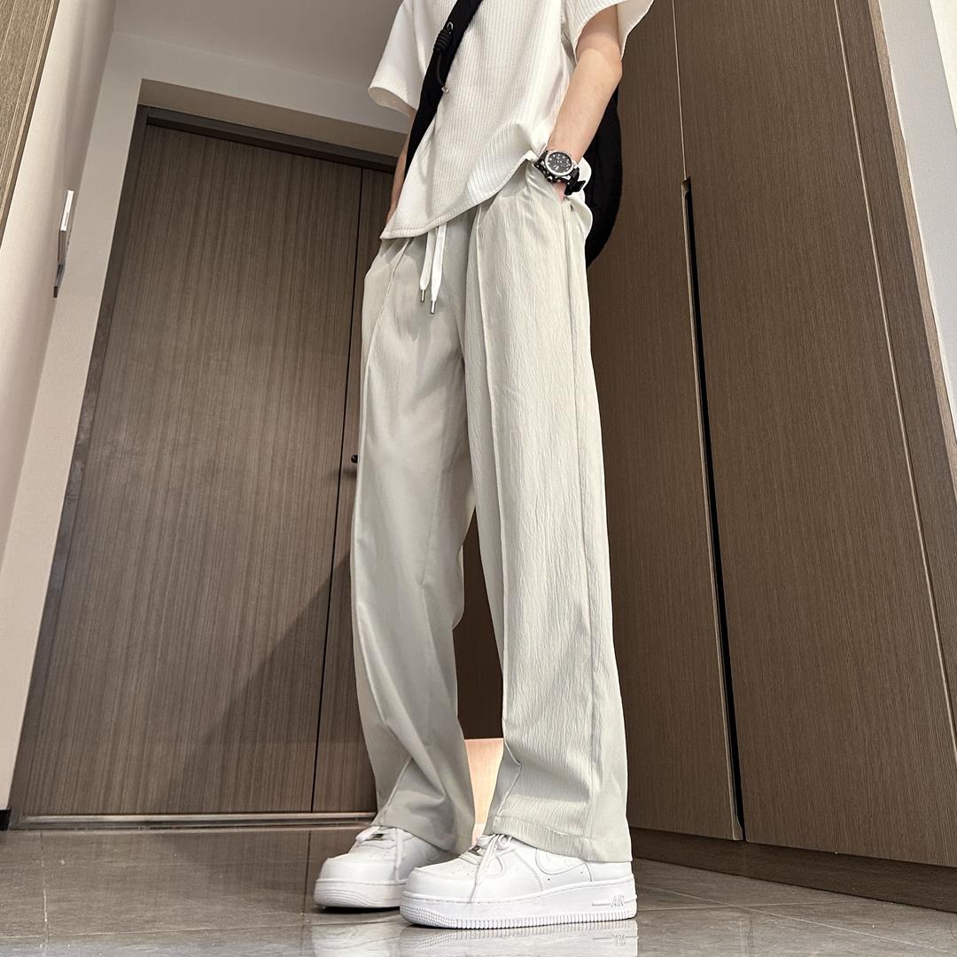 古恩堡狄霸服饰专卖店