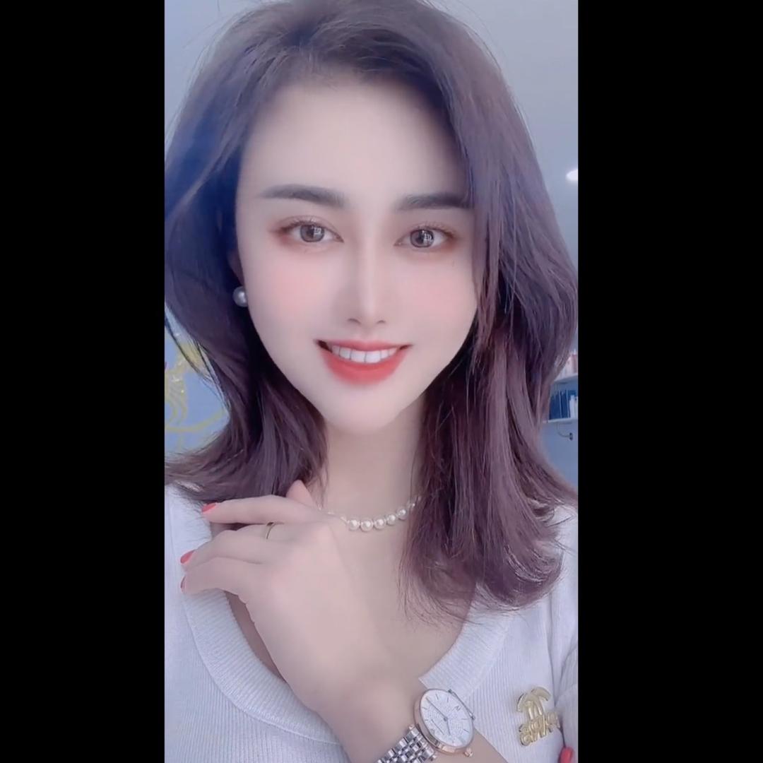 安丘慕颜 美发 头疗 烫染剪