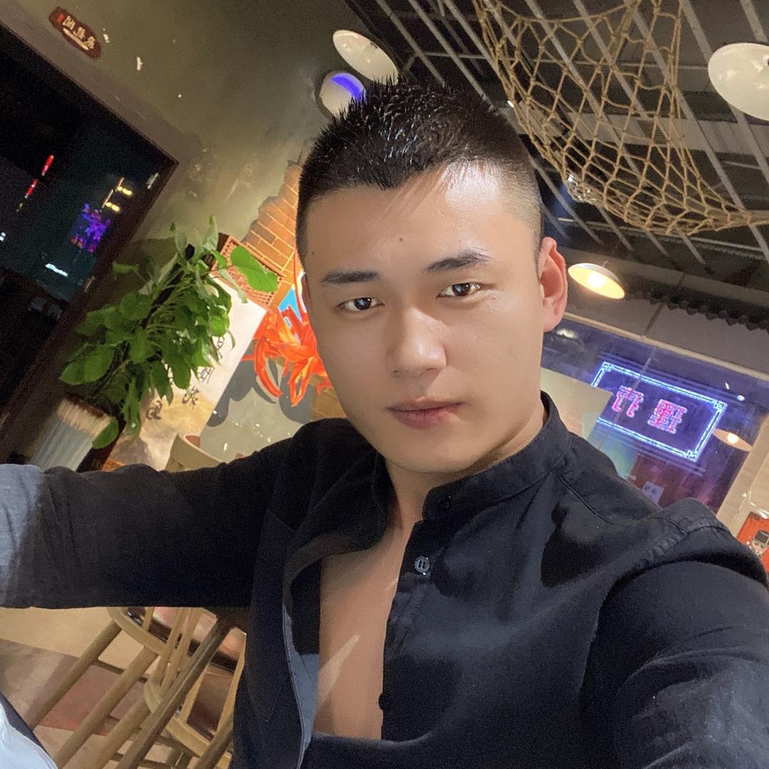 小张不嚣张