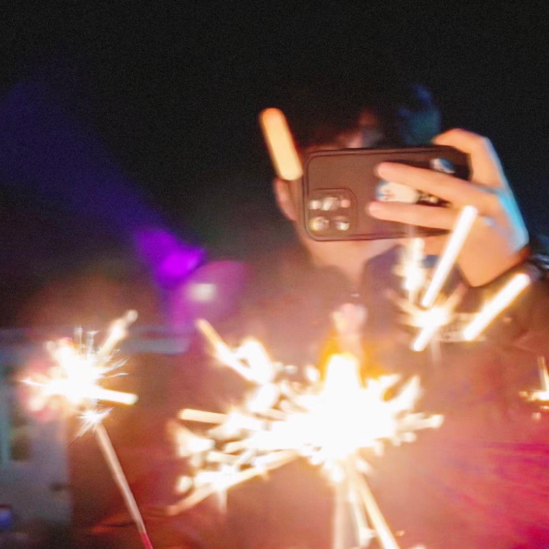 ℒฺℴฺνℯ̶ฺ北岛空城