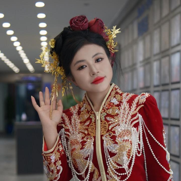 琴儿啊（妆造)