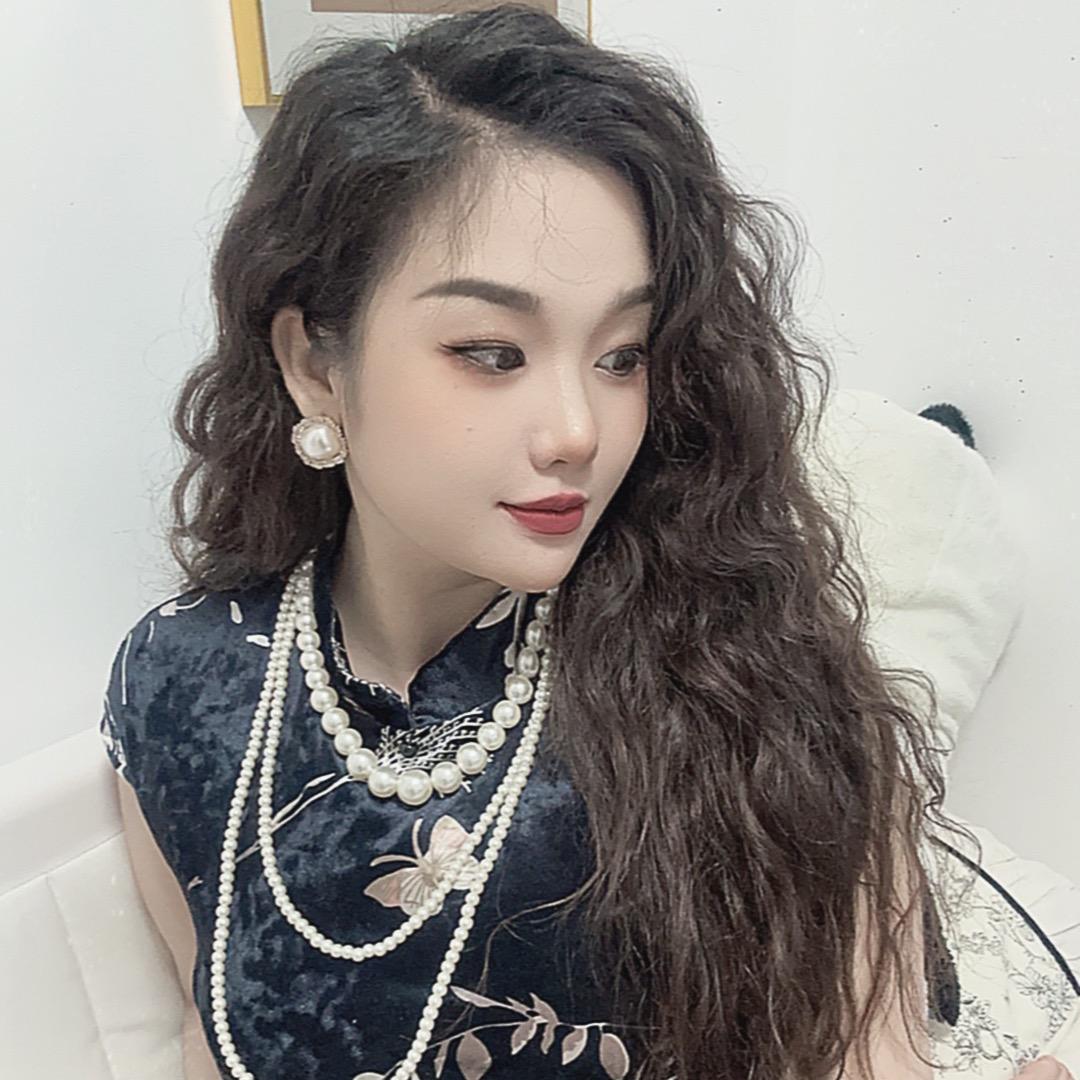 富婆✔️