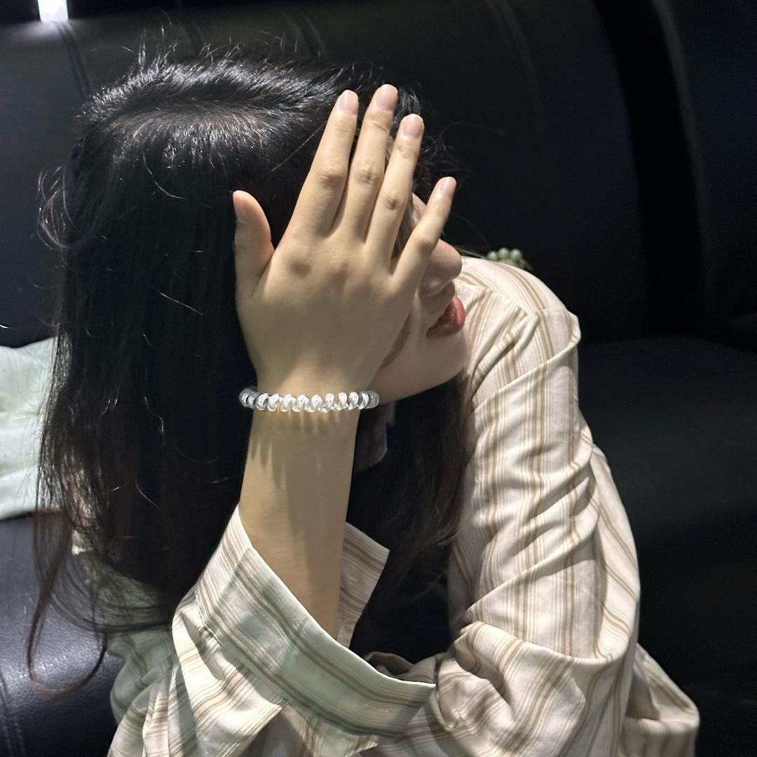云^_^