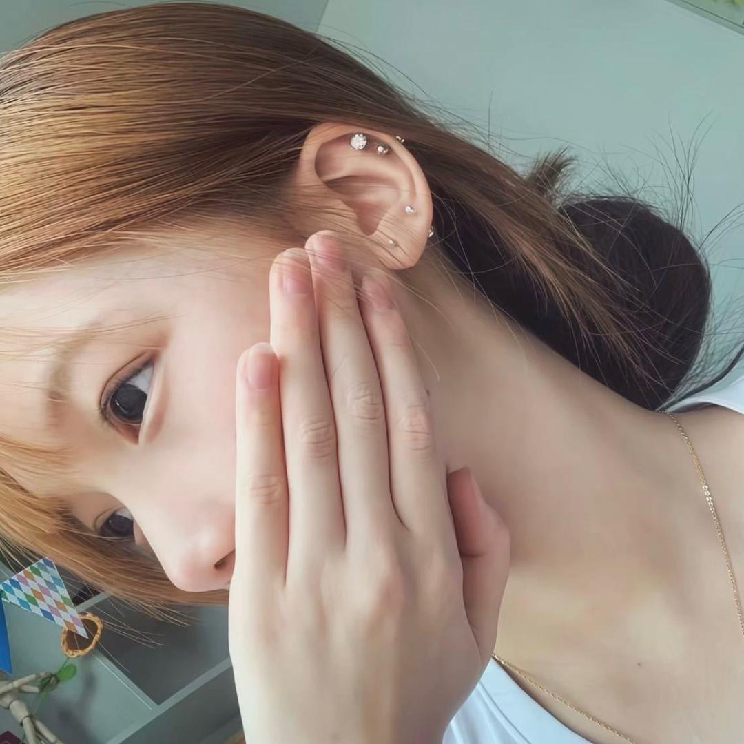 uu.^