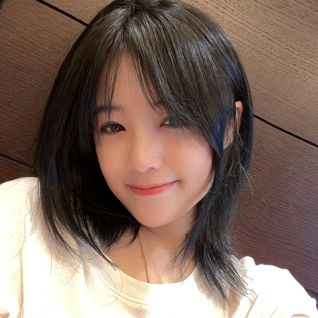 🌻丫头🌻