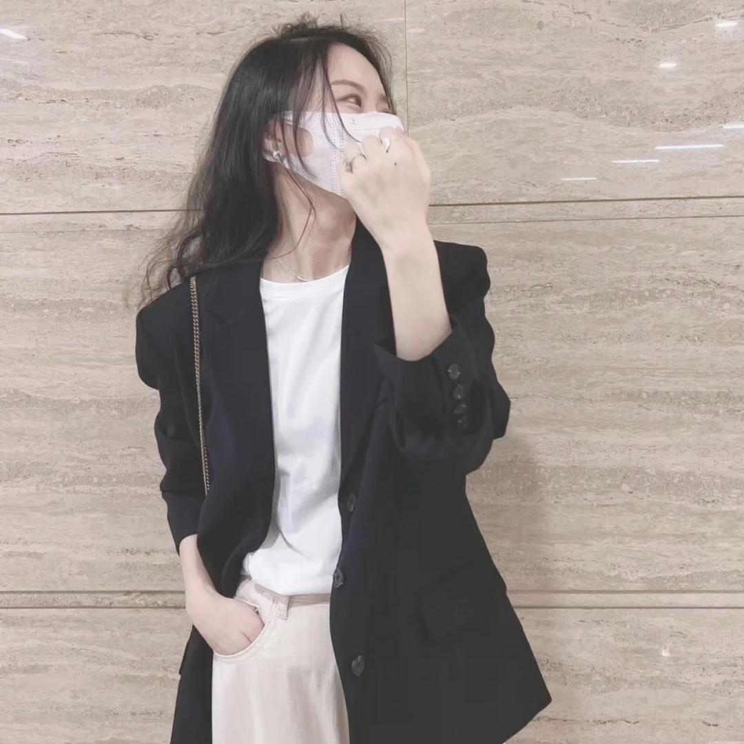 卡兰服饰