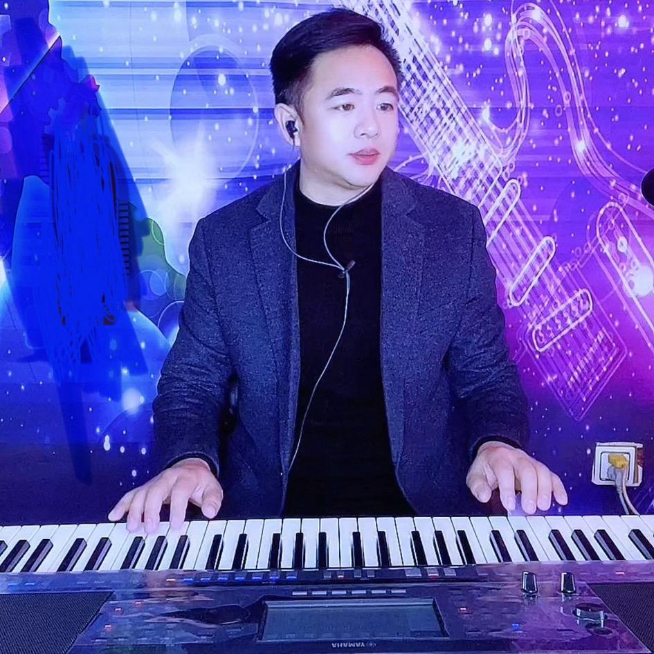 🎼亮哥音乐🎼