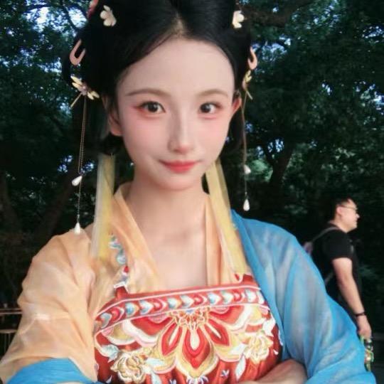 莲子衣舍
