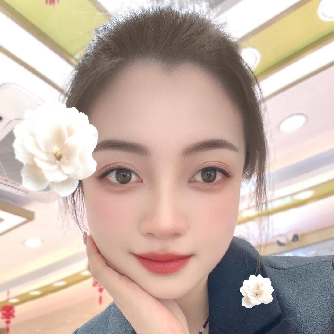 卖珠宝的阿姨