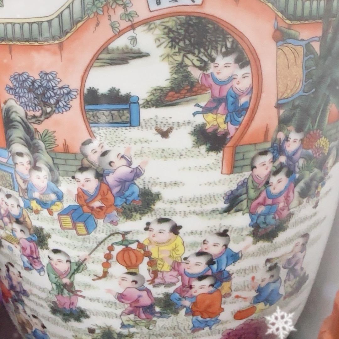 草 根