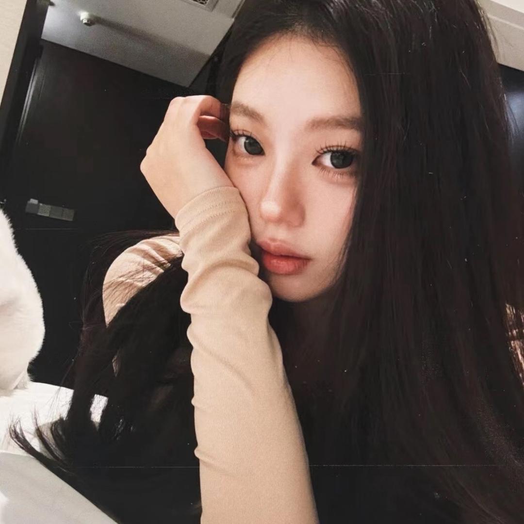 玥_
