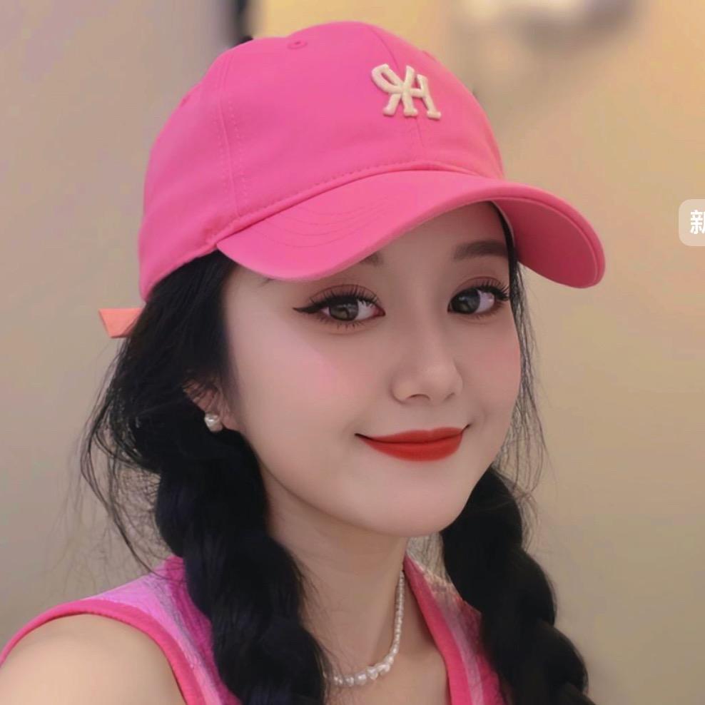 莉莉😍