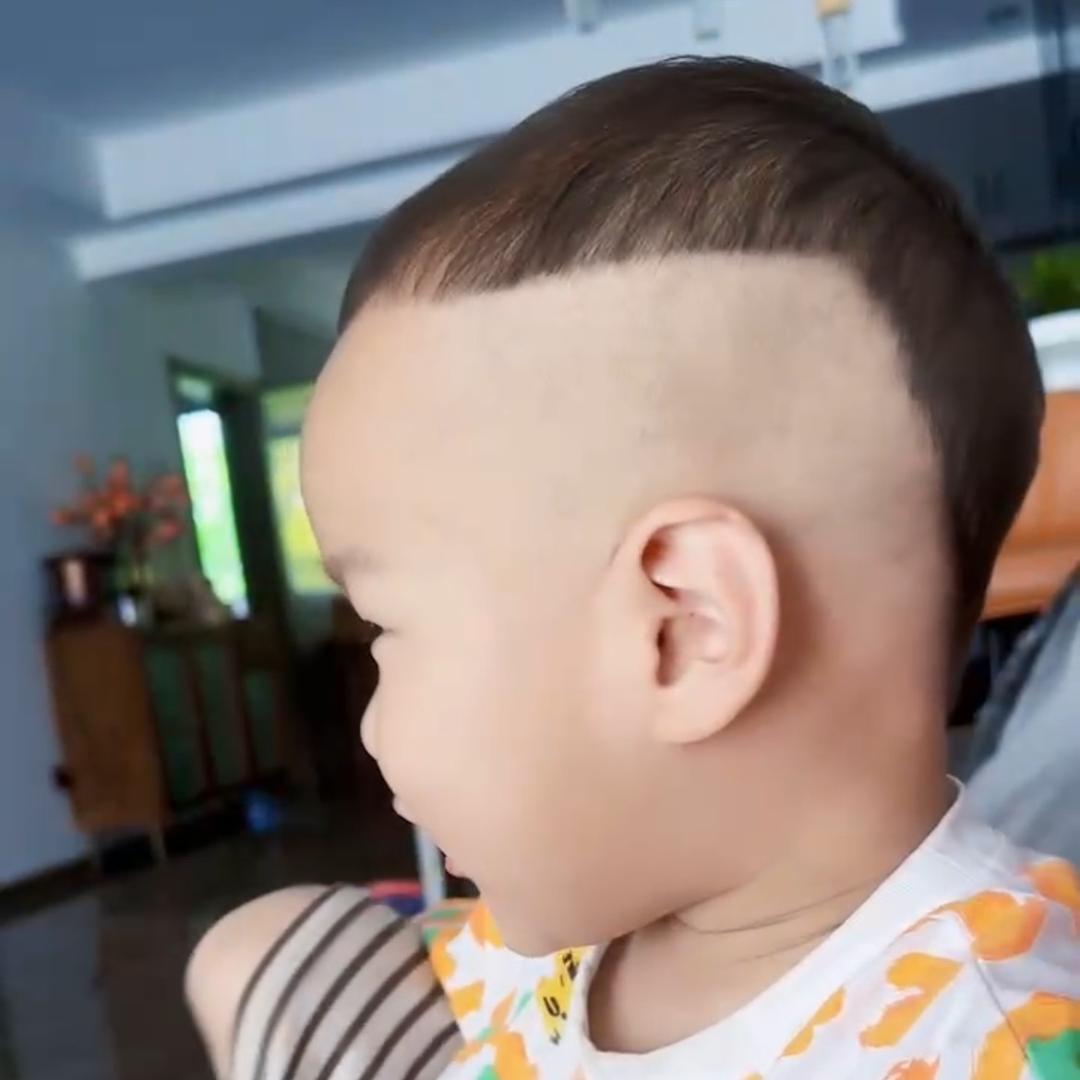 “开心”和他的哥哥姐姐
