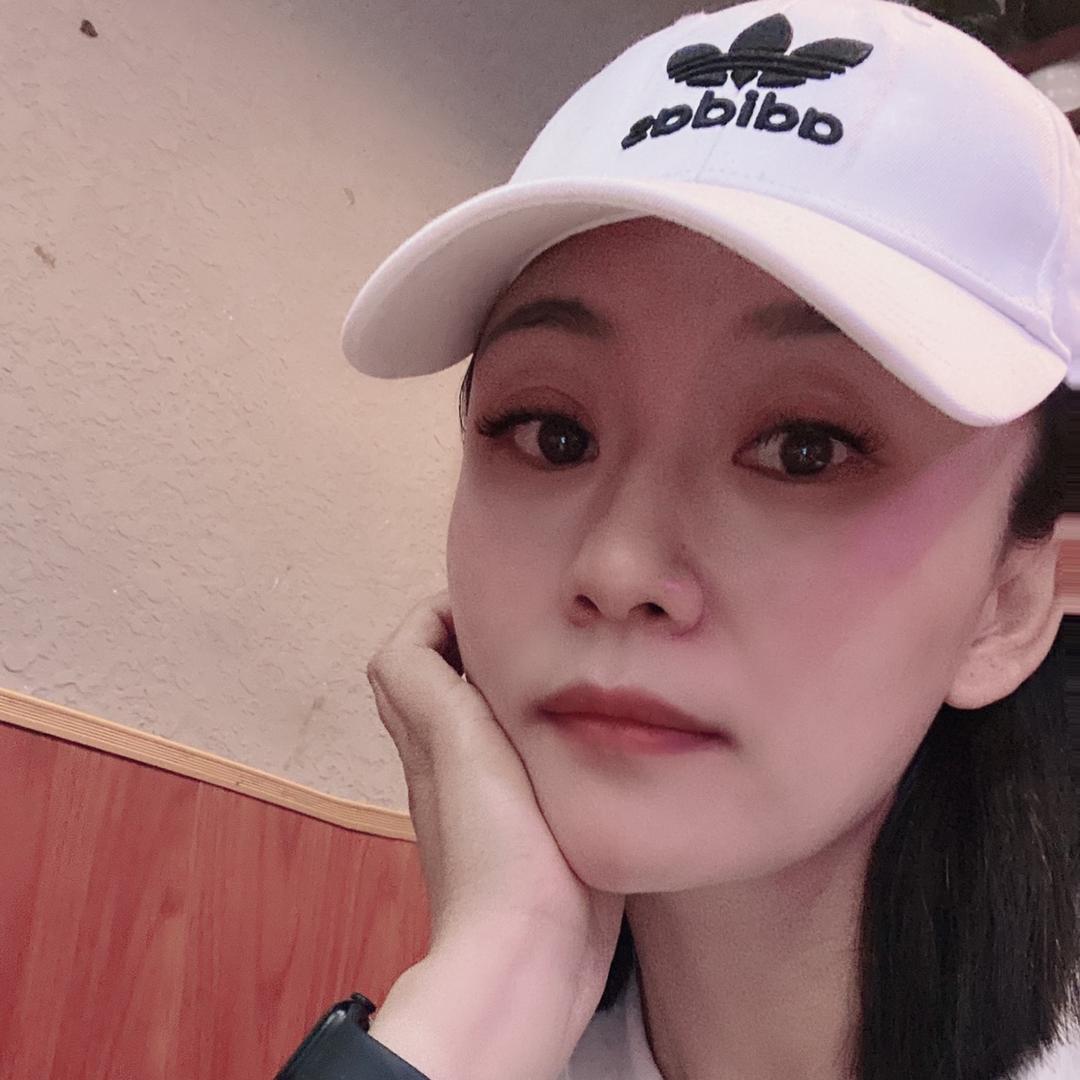 半颗糖🍬🍬