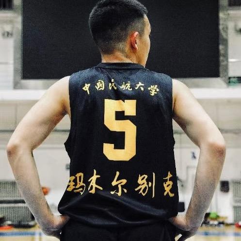 玛木尔别克