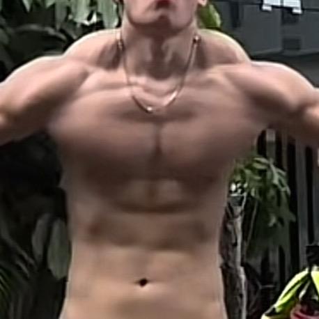 大块头肌肉男都是打药的