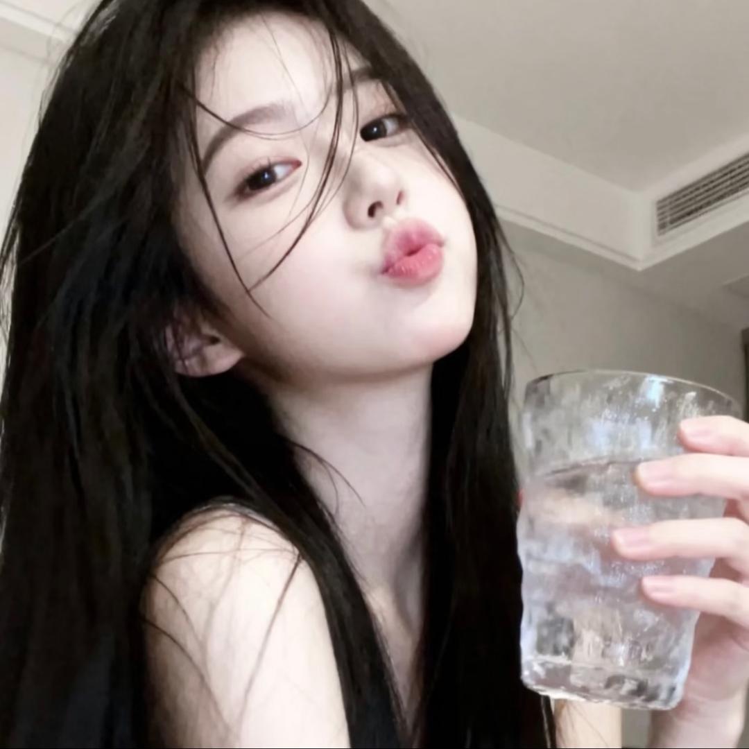 龙傲雪（破产版）