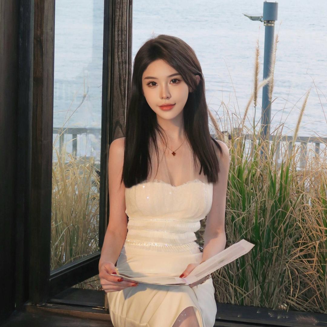 美美老师🌸