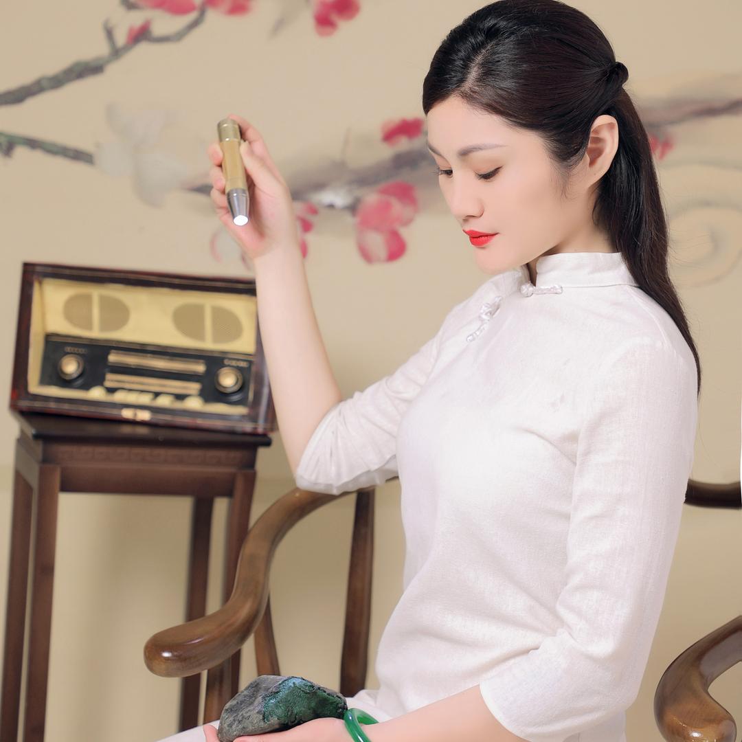 腾西珠宝-雅婷