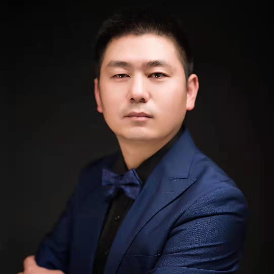 云南福鑫太阳能空气能吴厂长