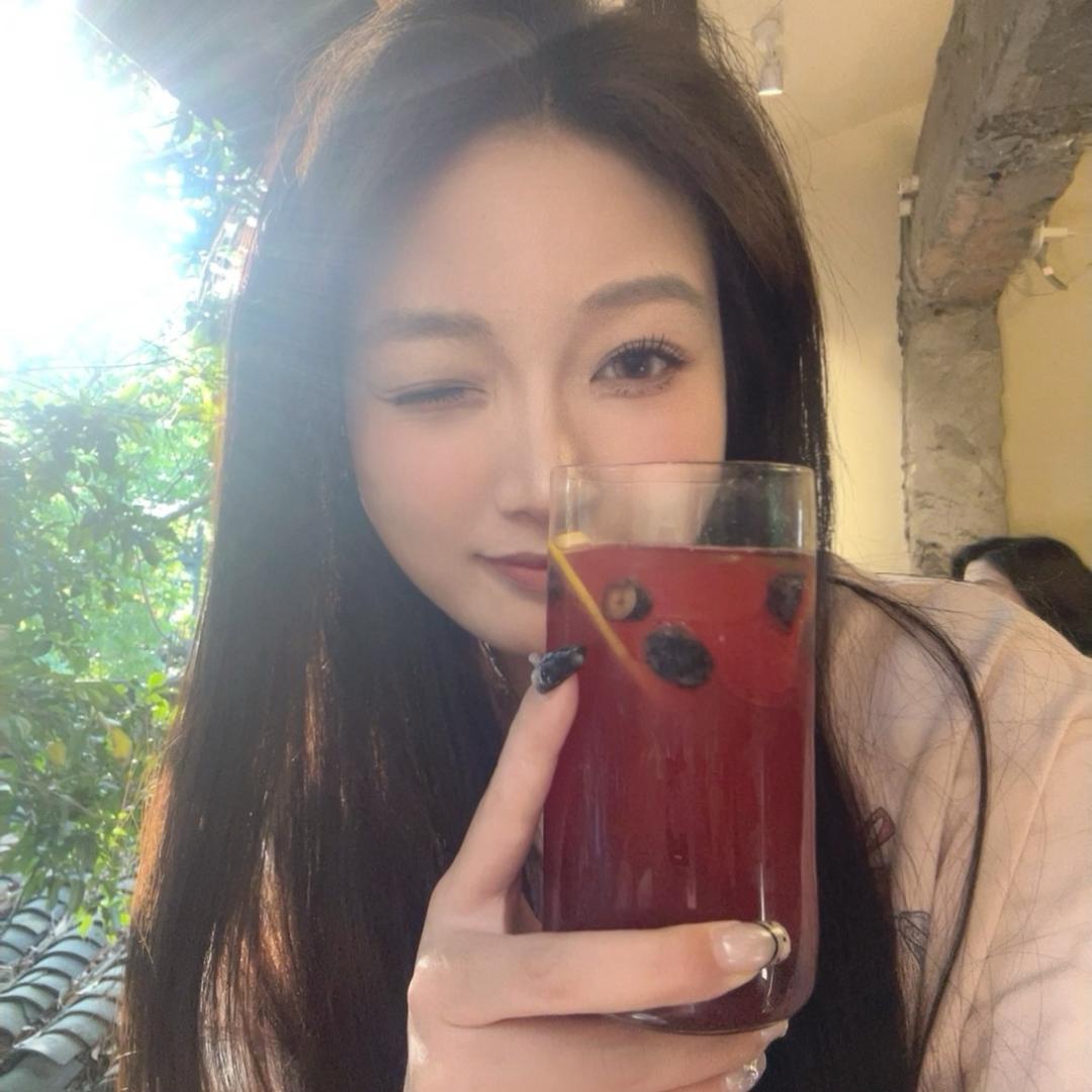 椰椰ye