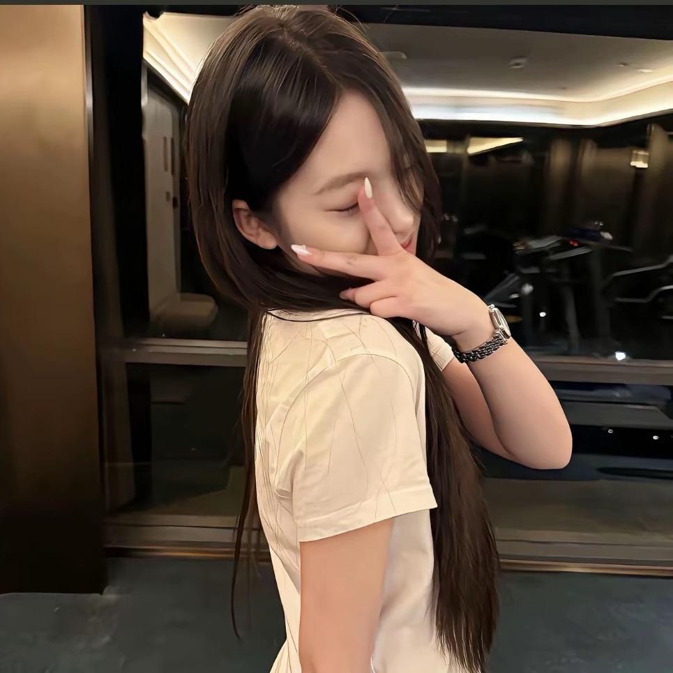 -小7
