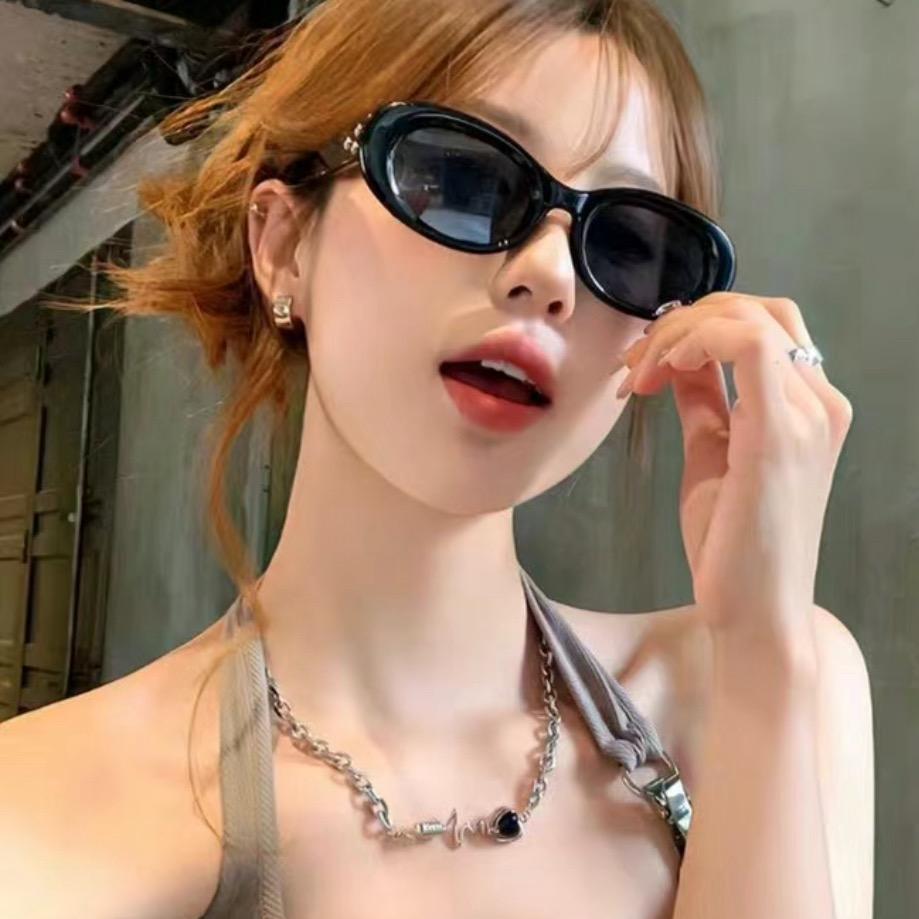 婉婉吖
