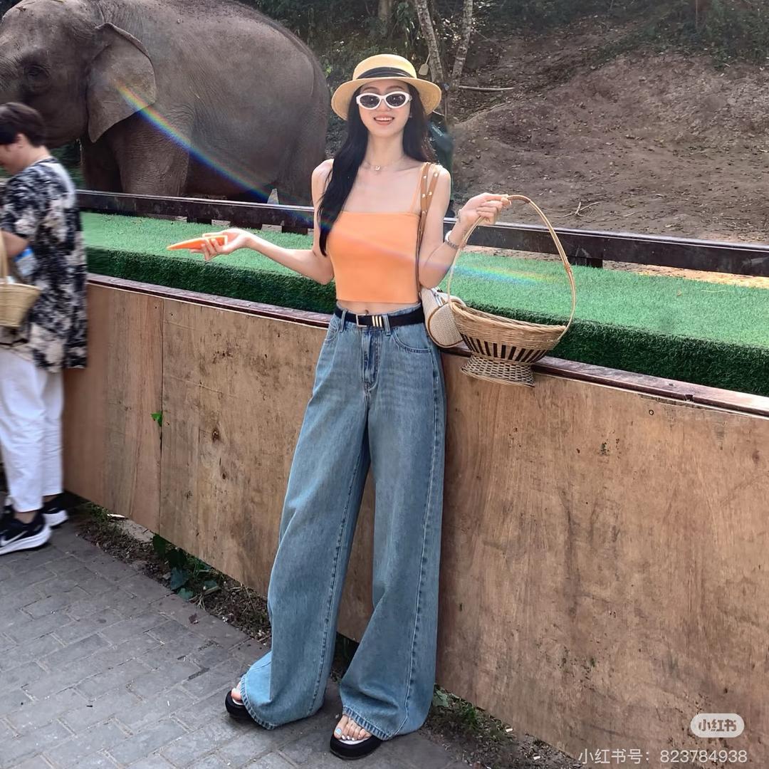 小澜今天穿什么