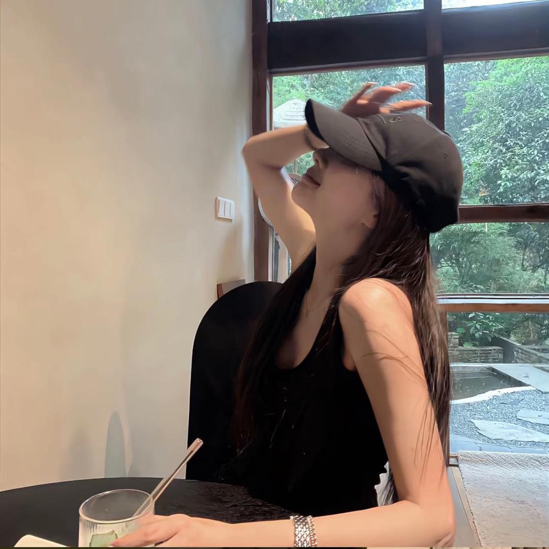 毛毛.