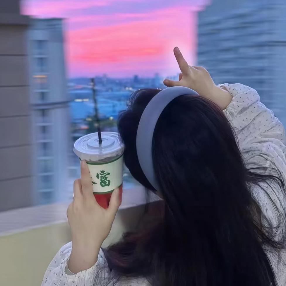 是小鱼耶✌️