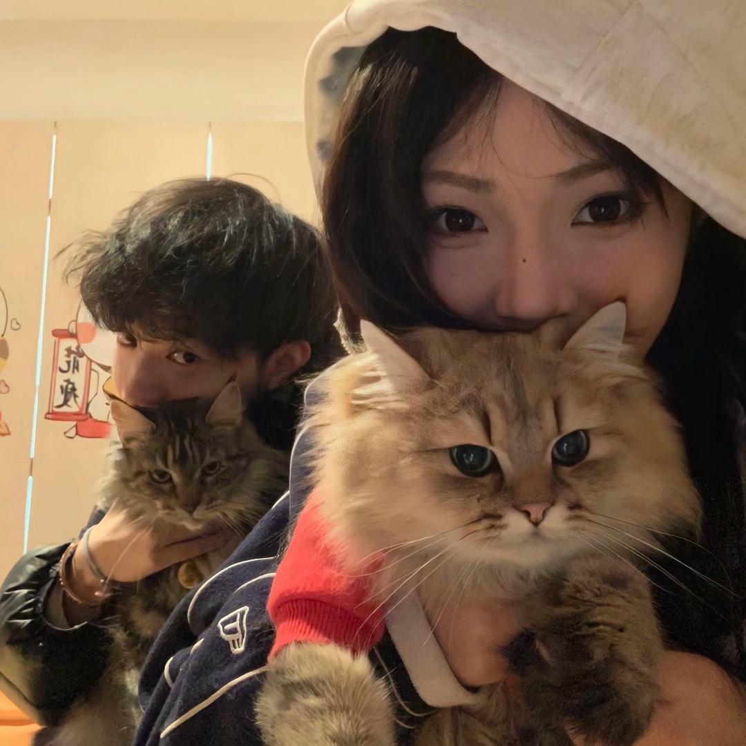 小高😑