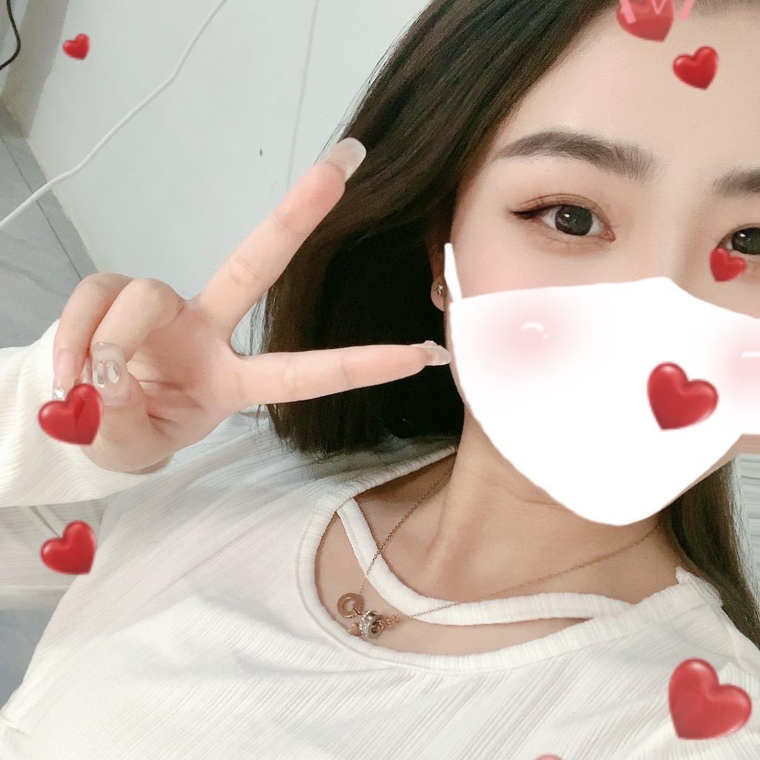 奶凶奶凶的