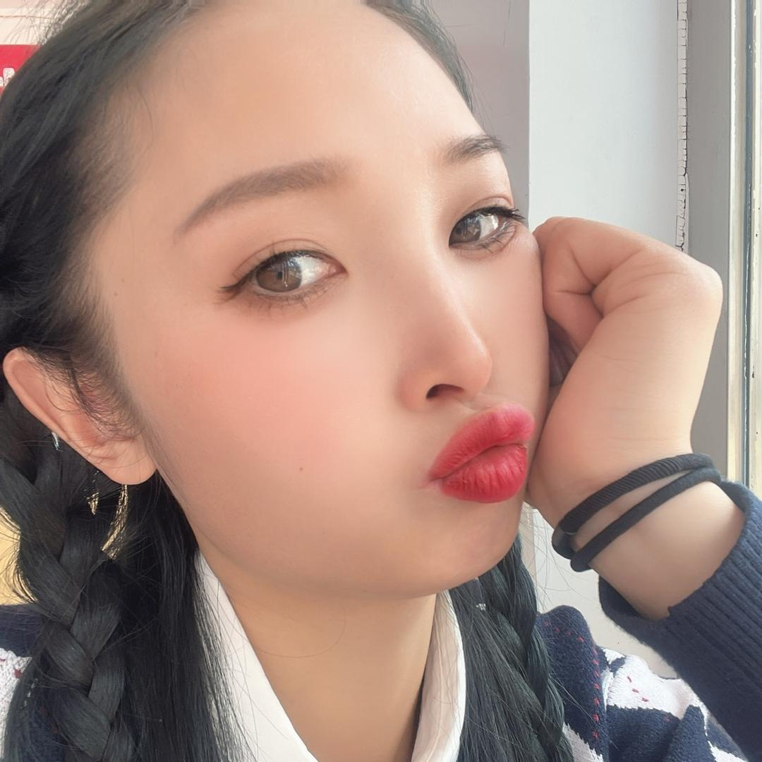 -小七-