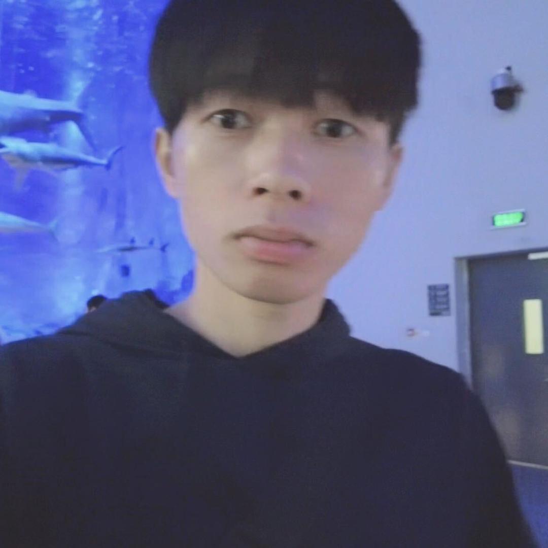 来自星星的李