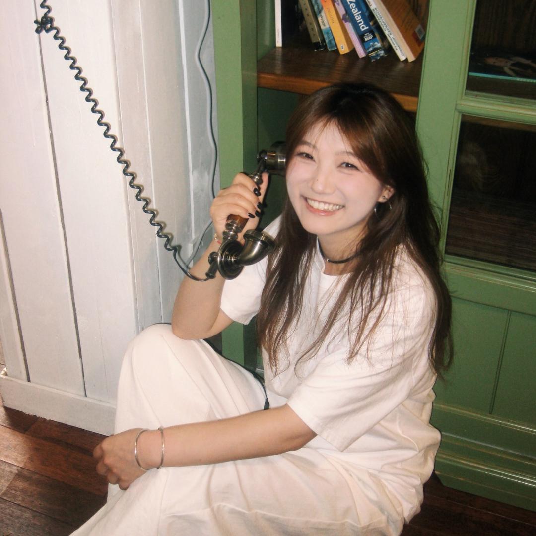 允智