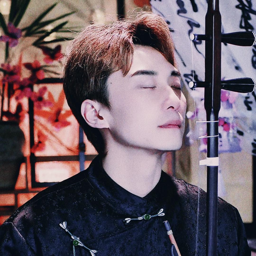 拾一🎶二胡