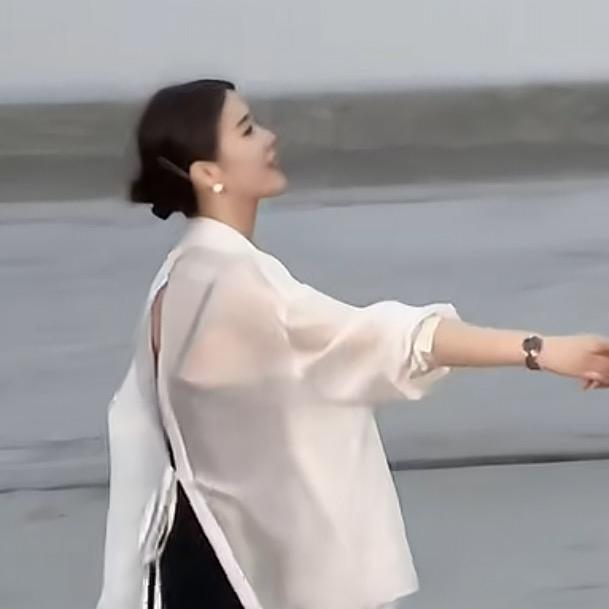 芙娜菲服装