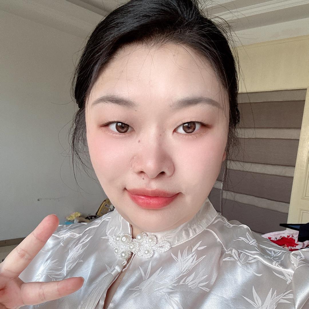小伊妈妈