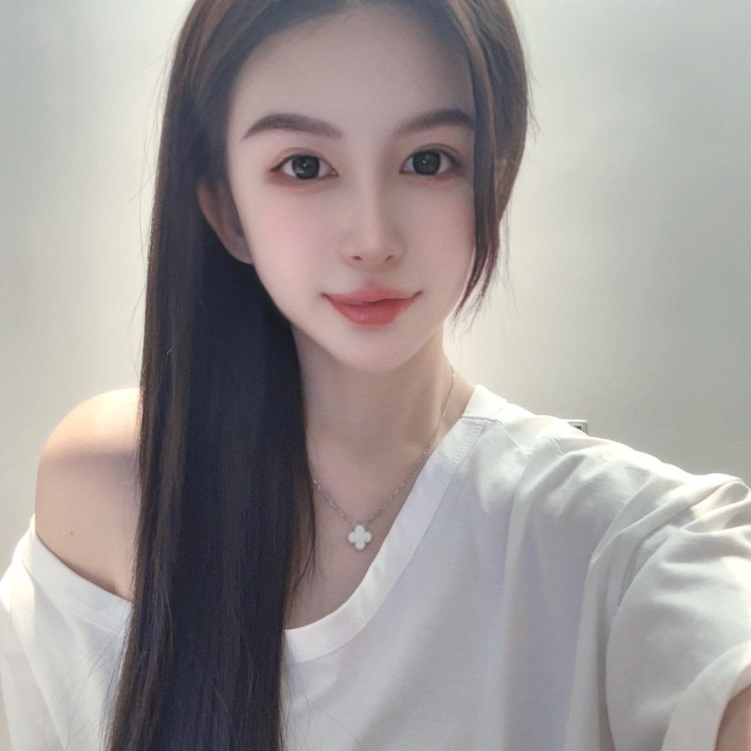 嘉嘉小妖精