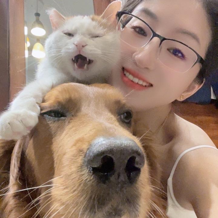 卡拉的大白