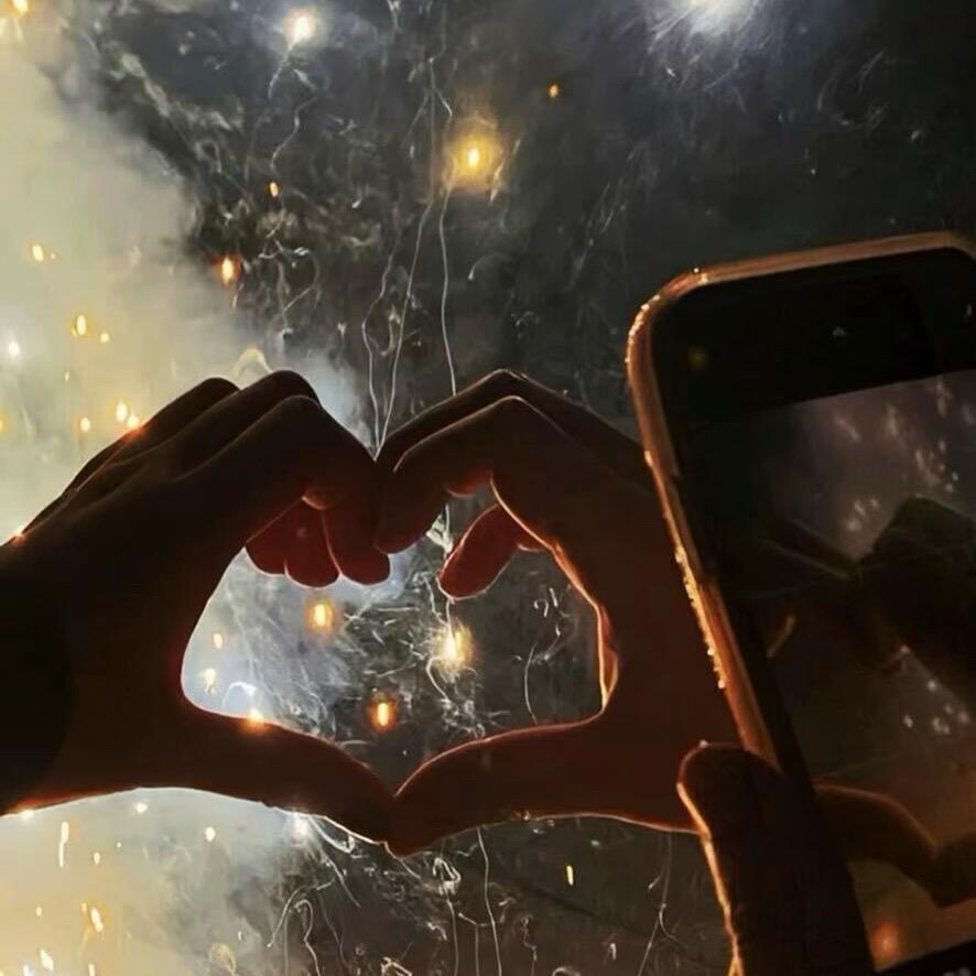 静海威尼斯酒吧营销经理小元